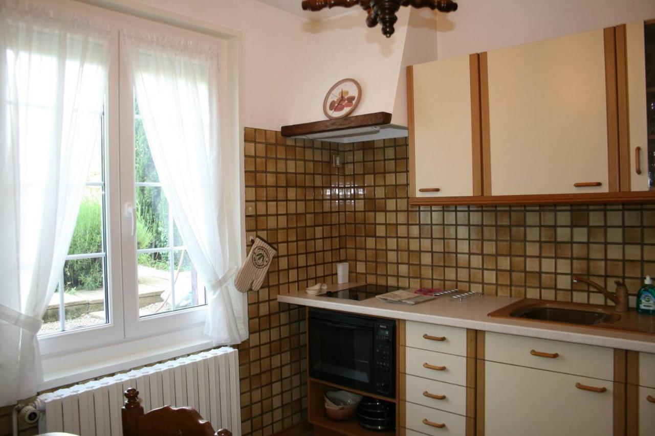 1 Bedroom House 20Min Walk To Centre In Tournus Eksteriør billede